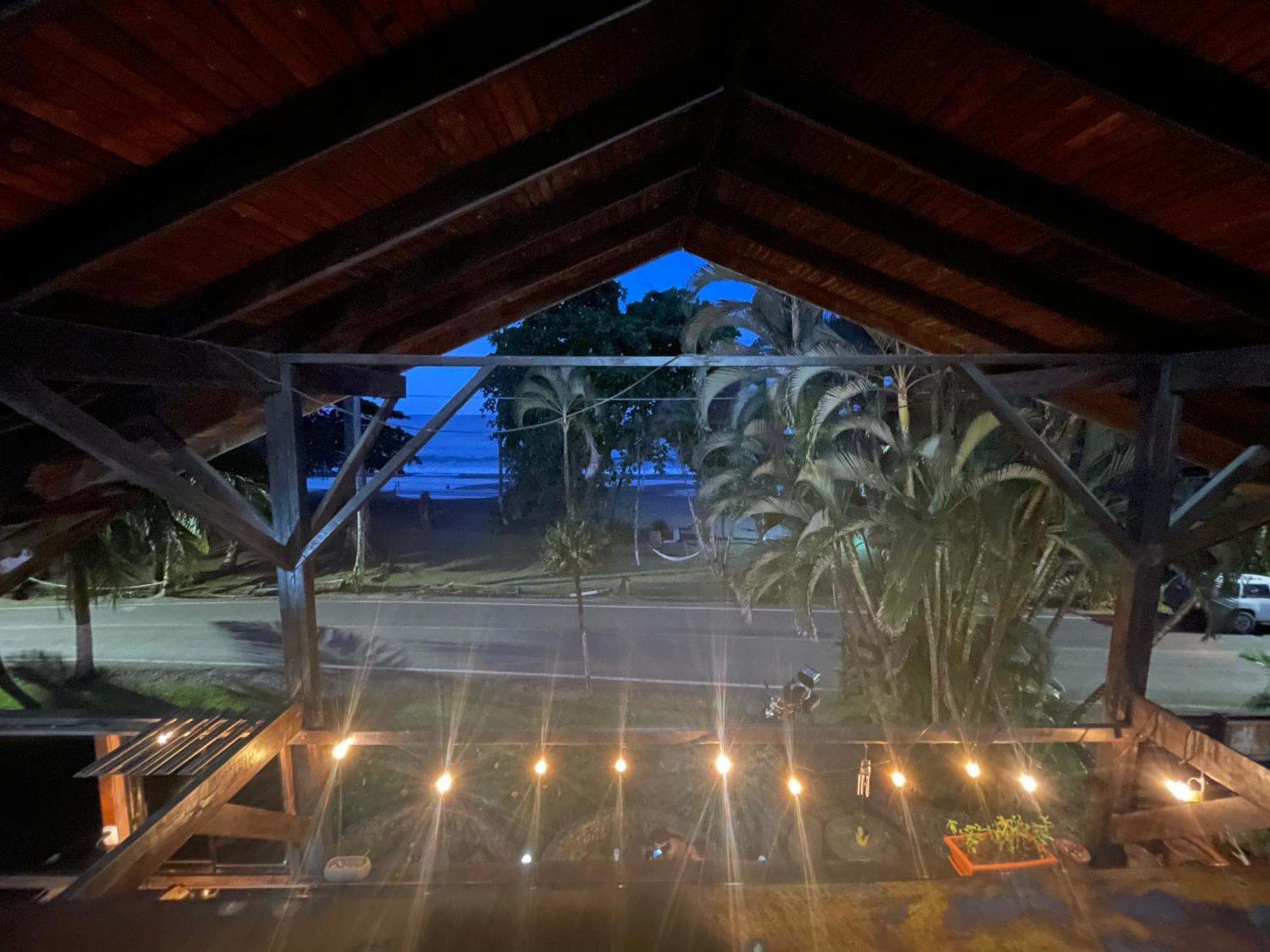 Perla Negra Beachfront Puerto Viejo de Talamanca Exteriör bild